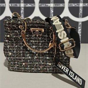 River Island Black and Gold Tweed bag in Medium